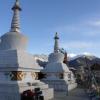 Stupas, proches de Deqen